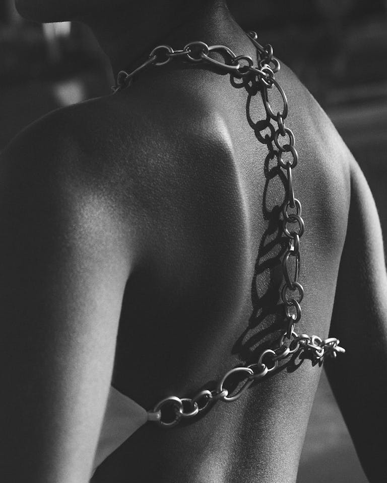 Alastair Strong Studio 111Skin