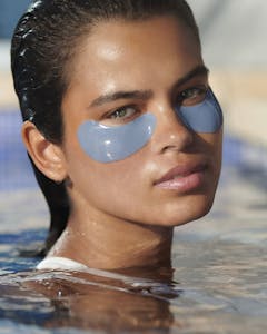 Alastair Strong Studio 111Skin