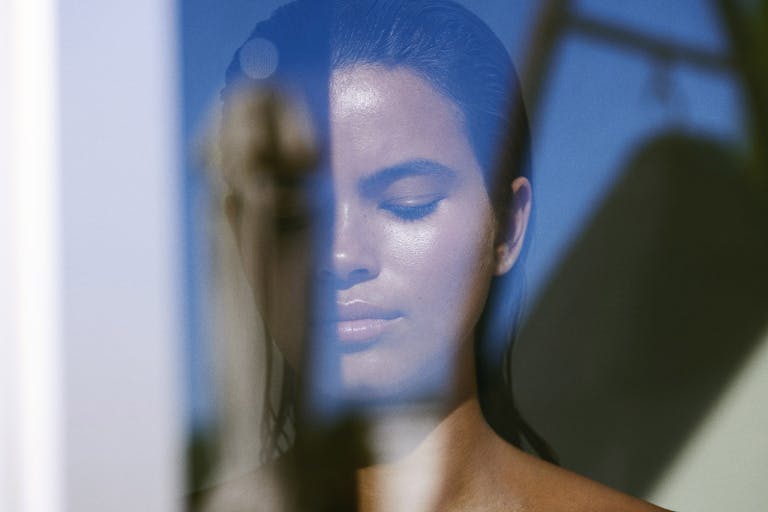 Alastair Strong Studio 111Skin