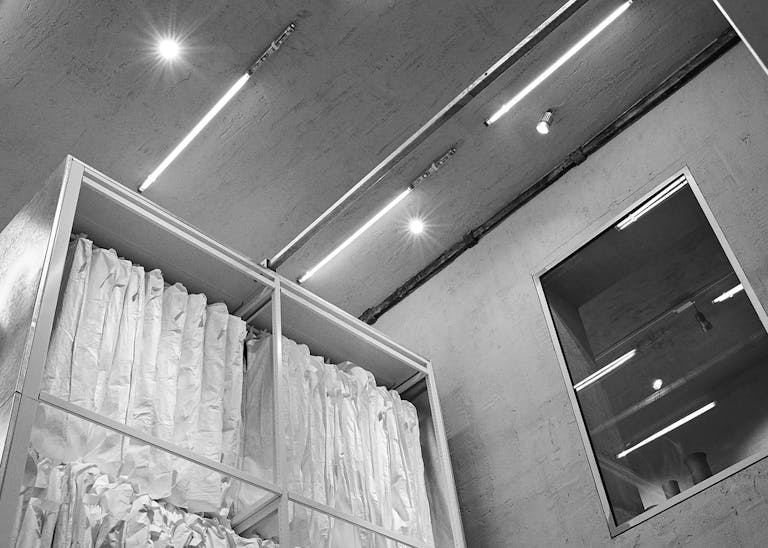 Alastair Strong Studio Blue Mountain School